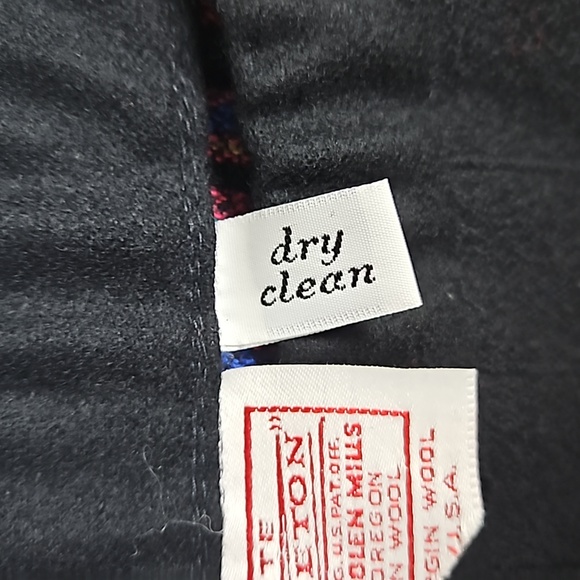 Pendleton Vintage Black Wool Plaid Midi Skirt - Size 8P - Picture 10 of 10